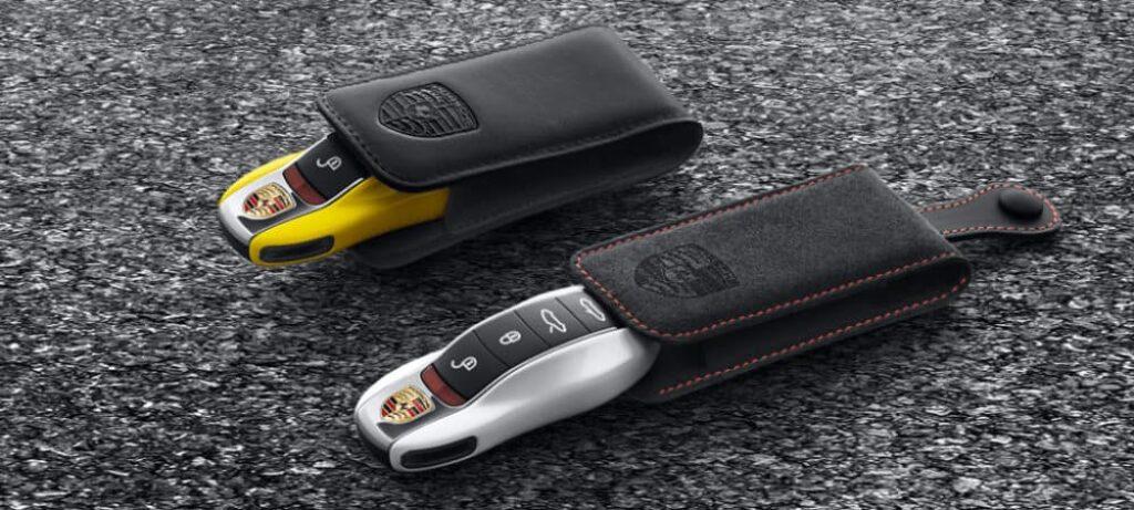 How to Replace the Porsche Taycan Key Battery